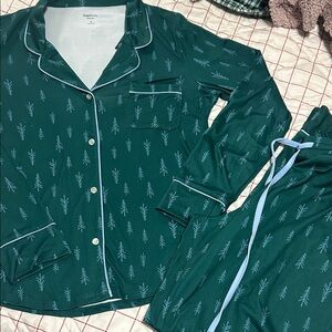 NWT Gap Christmas pajamas